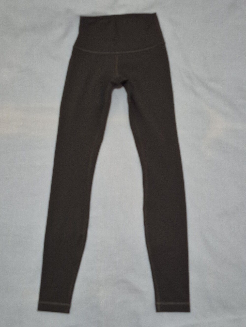 lululemon athletica Dark Green High-Waist Size 2 Leggings